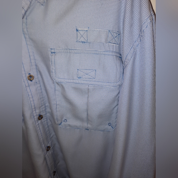 Men's Cabela's size large lightweight vented fishing shirt EUC - Picture 2 of 9